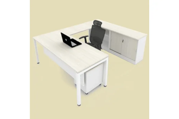 Teacher Table